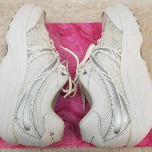 WHITE CHAMPION SNEAKERS. SIZE 10. LEATHER UPPERS. - Picture 8 of 10